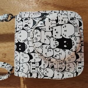 HDE A Thousand Cats Fujifilm Instax Mini Crossbody Case Camera Bag Black White
